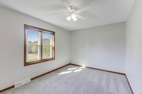 Tiny photo for 552 Irvington Court, Bartlett, IL 60103 (MLS # 12503076)