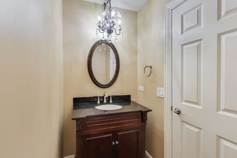 Tiny photo for 552 Irvington Court, Bartlett, IL 60103 (MLS # 12503076)