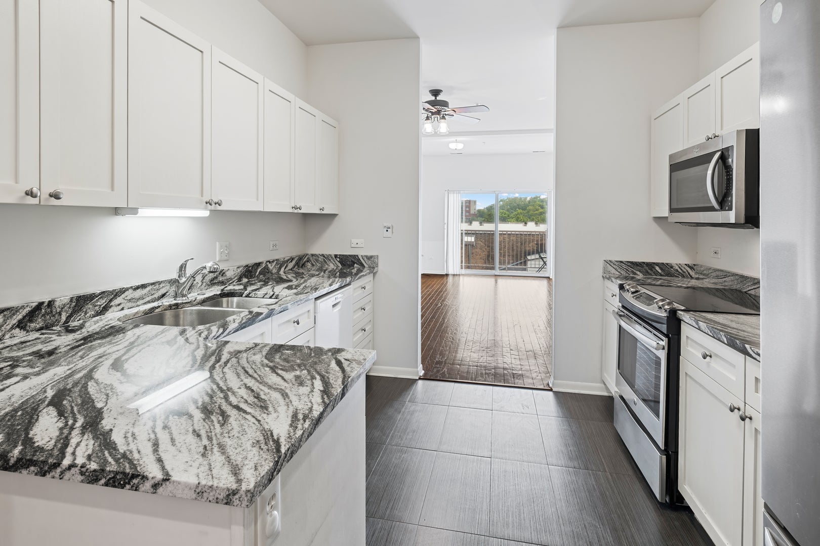 1415 Sherman Avenue 405