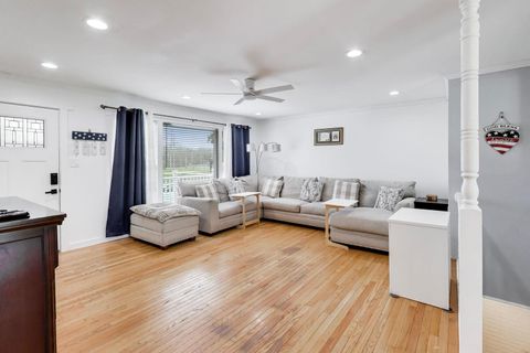 Tiny photo for 4318 Sioux Lane, McHenry, IL 60050 (MLS # 12604226)