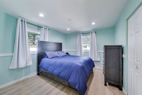 Tiny photo for 4318 Sioux Lane, McHenry, IL 60050 (MLS # 12604226)