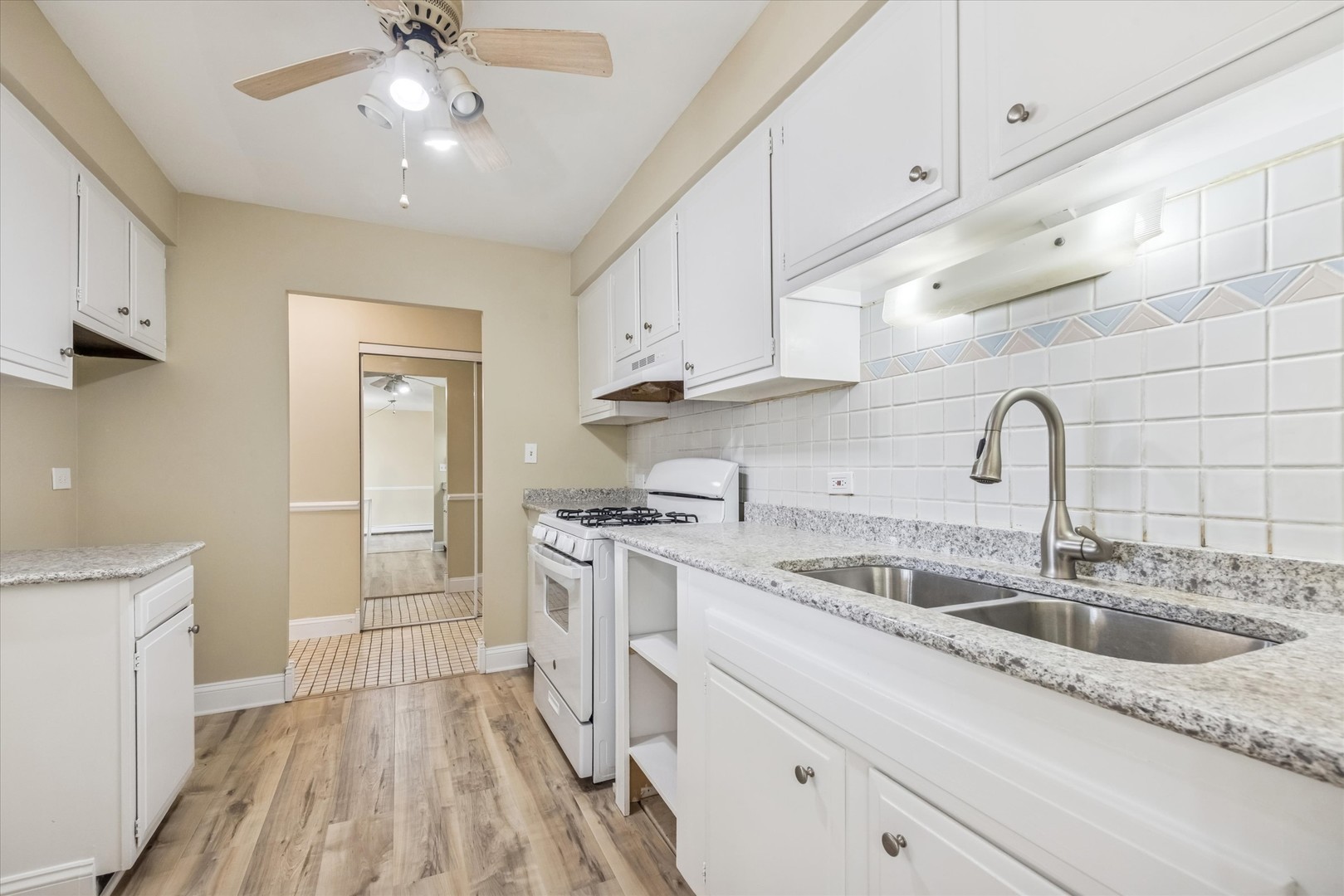 1041 N Mill Street 307