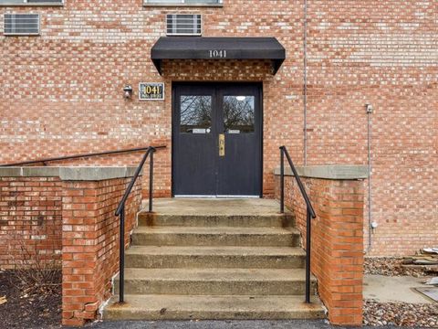 Tiny photo for 1041 N Mill Street #307, Naperville, IL 60563 (MLS # 12656803)