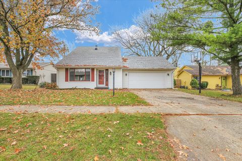 Photo of 2711 Clayton Boulevard, Champaign, IL 61822 (MLS # 12504917)