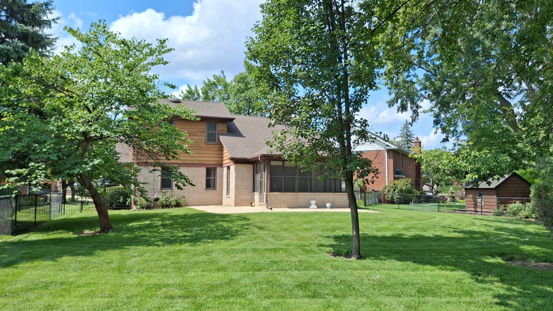 1031 Holly Lane