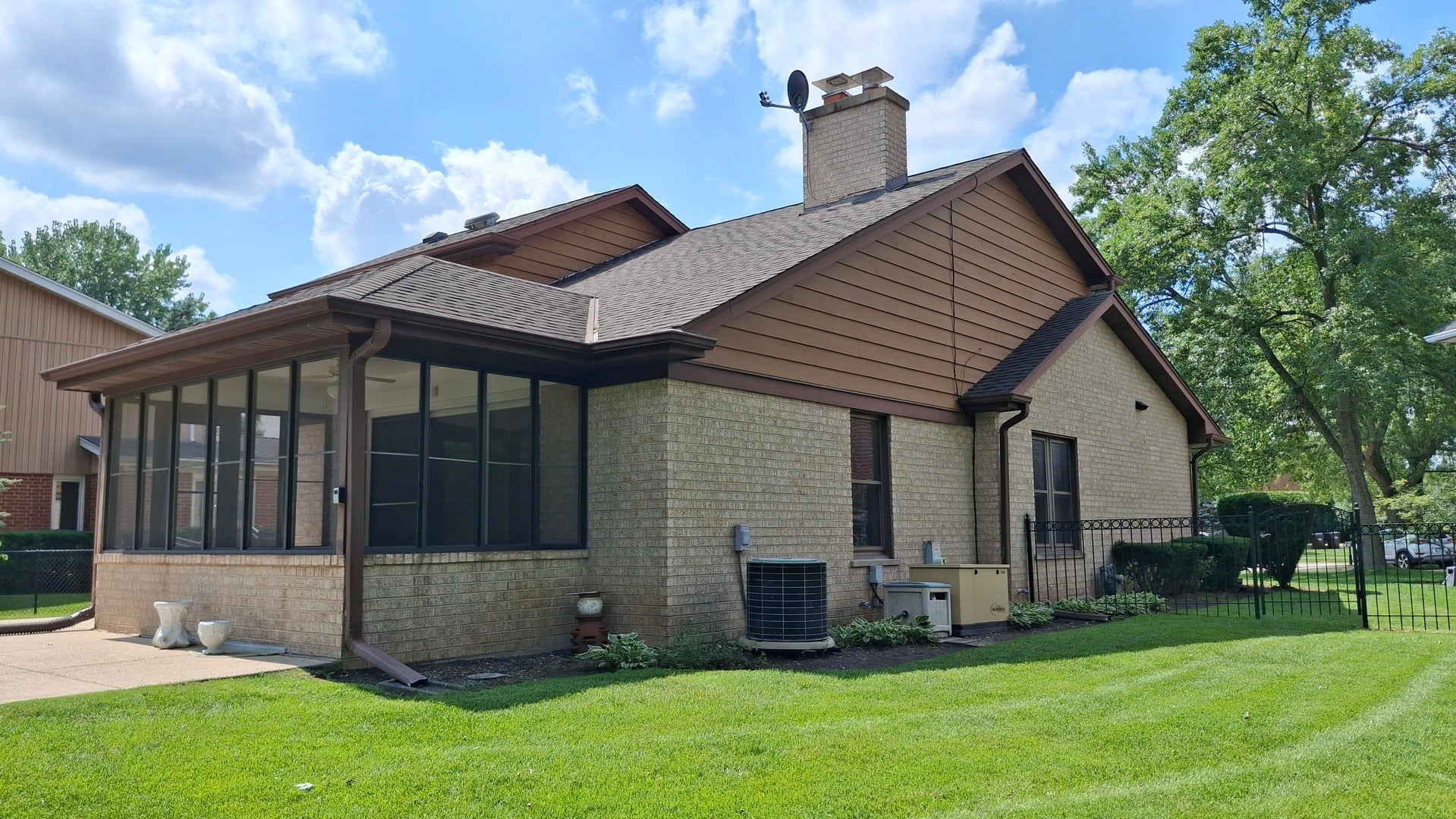 1031 Holly Lane