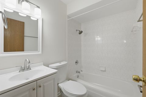 Tiny photo for 10940 Kilpatrick Avenue #3B, Oak Lawn, IL 60453 (MLS # 12591655)