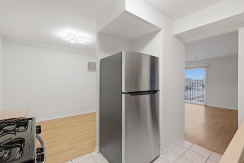 Tiny photo for 10940 Kilpatrick Avenue #3B, Oak Lawn, IL 60453 (MLS # 12591655)