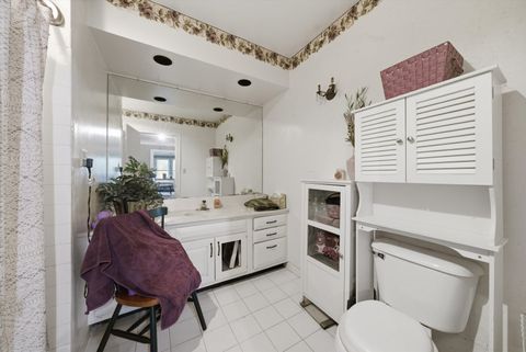 Tiny photo for 4823 S Little Drive, McHenry, IL 60051 (MLS # 12642570)