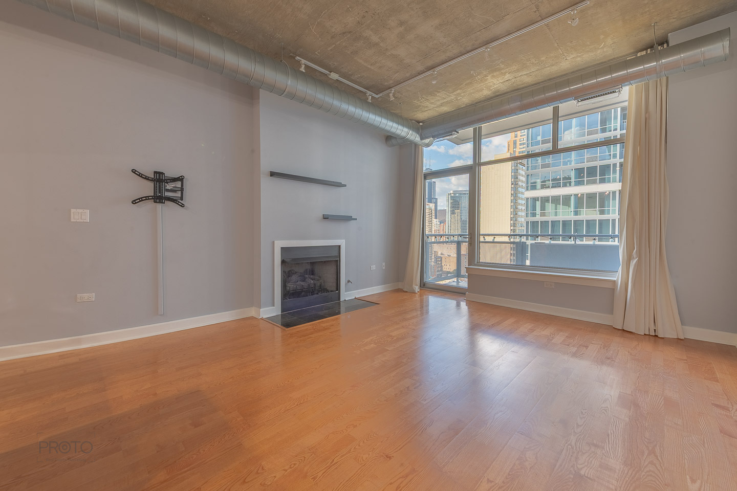 1305 S Michigan Avenue 1706