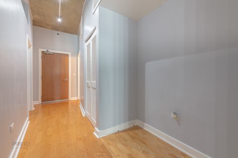 Tiny photo for 1305 S Michigan Avenue #1706, Chicago, IL 60605 (MLS # 12486206)