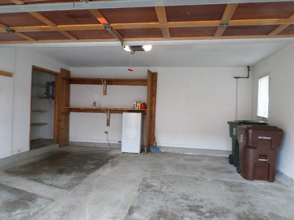 20331 Fairfield Avenue