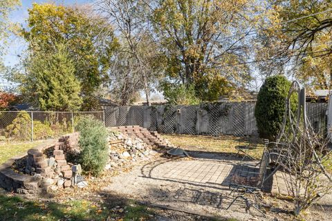 Tiny photo for 8519 Lorel Avenue, Burbank, IL 60459 (MLS # 12514106)