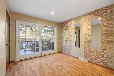 Tiny photo for 8519 Lorel Avenue, Burbank, IL 60459 (MLS # 12514106)