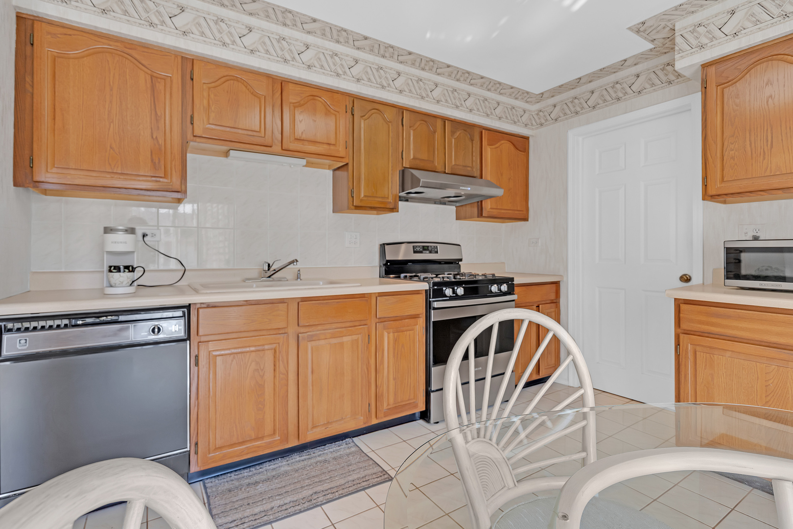 924 Hidden Lake Drive 924