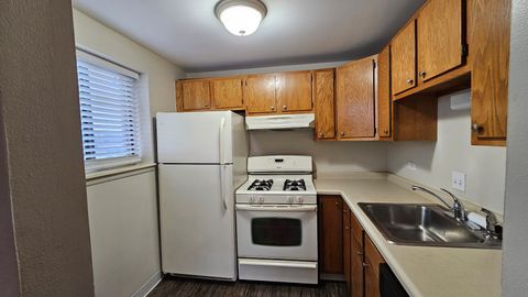 Tiny photo for 1460 Fairlane Drive #329, Schaumburg, IL 60193 (MLS # 12606910)