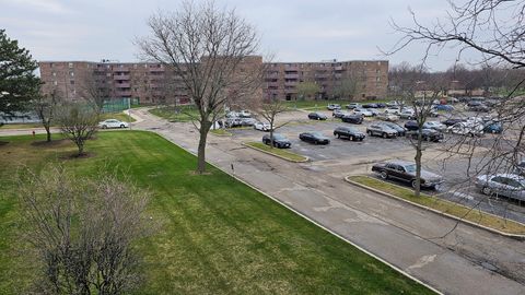 Tiny photo for 1460 Fairlane Drive #329, Schaumburg, IL 60193 (MLS # 12606910)