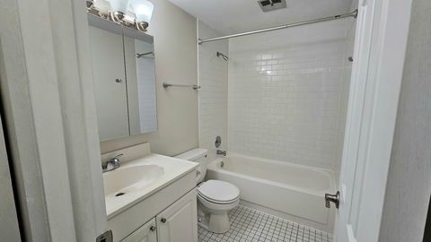 Tiny photo for 1460 Fairlane Drive #329, Schaumburg, IL 60193 (MLS # 12606910)