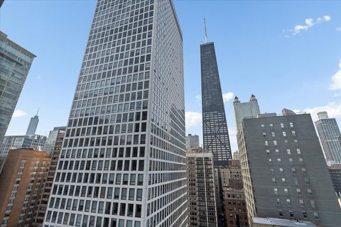 Tiny photo for 880 N LAKE SHORE Drive #16DH, Chicago, IL 60611 (MLS # 12525973)