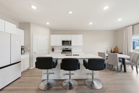 Tiny photo for 2282 Cobble Springs Drive, Wonder Lake, IL 60097 (MLS # 12611238)