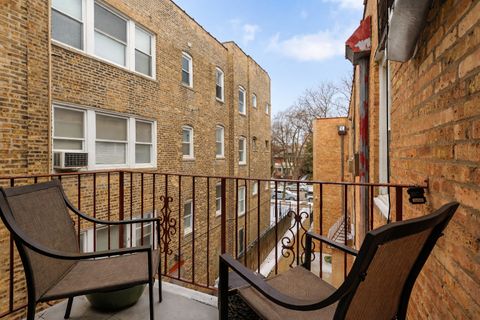 Tiny photo for 1627 W Touhy Avenue #306, Chicago, IL 60626 (MLS # 12599412)