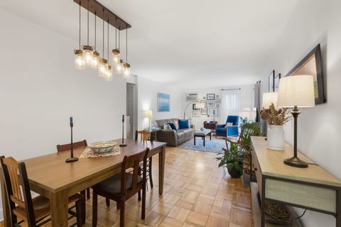 Tiny photo for 1627 W Touhy Avenue #306, Chicago, IL 60626 (MLS # 12599412)