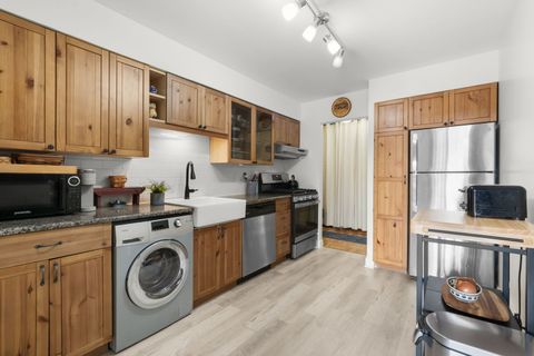 Tiny photo for 1627 W Touhy Avenue #306, Chicago, IL 60626 (MLS # 12599412)