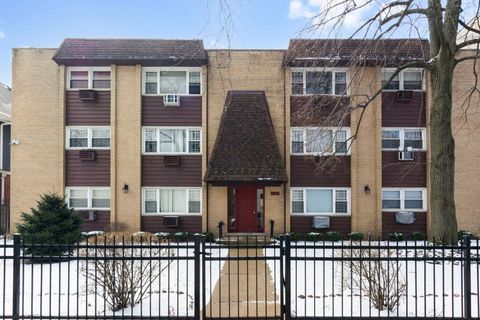 1627 W Touhy Avenue 306 Chicago IL 60626