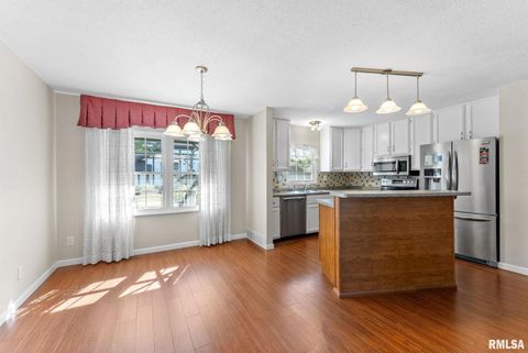 Tiny photo for 1415 W 59TH Street, Davenport, IA 52806 (MLS # QC4269288)