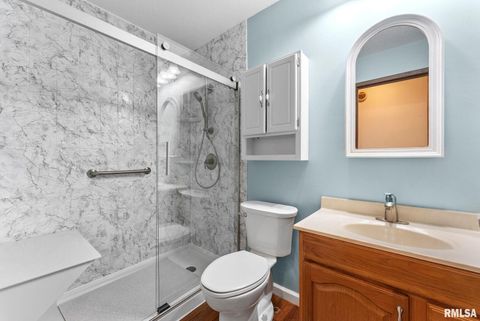 Tiny photo for 1415 W 59TH Street, Davenport, IA 52806 (MLS # QC4269288)