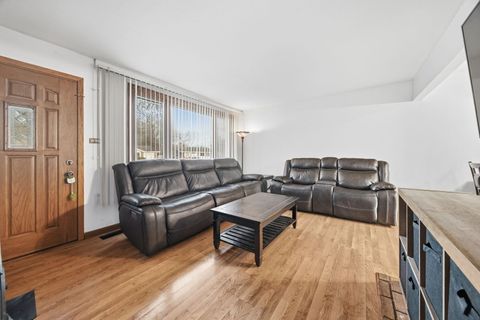 Tiny photo for 14426 Springfield Avenue, Midlothian, IL 60445 (MLS # 12614243)