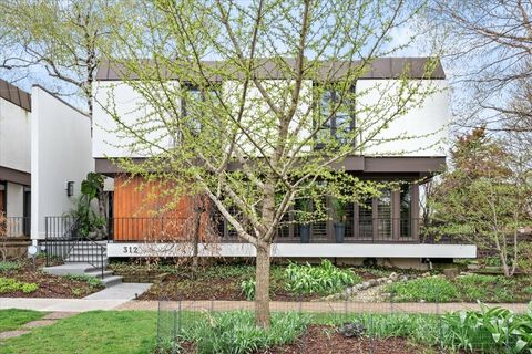 Photo of 312 Barton Avenue, Evanston, IL 60202 (MLS # 12623475)