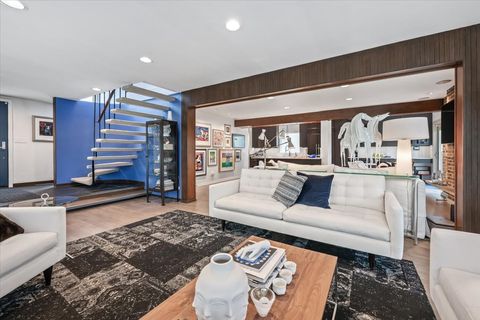 Tiny photo for 312 Barton Avenue, Evanston, IL 60202 (MLS # 12623475)