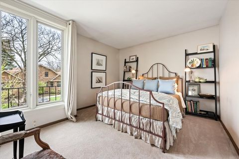 Tiny photo for 312 Barton Avenue, Evanston, IL 60202 (MLS # 12623475)