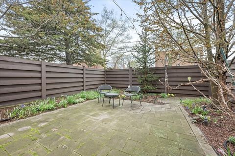 Tiny photo for 312 Barton Avenue, Evanston, IL 60202 (MLS # 12623475)