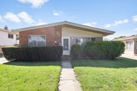 Photo of 8441 W Madison Drive, Niles, IL 60714 (MLS # 12797822)