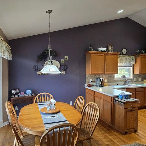 Tiny photo for 664 Magnolia Street, DeKalb, IL 60115 (MLS # 12478379)