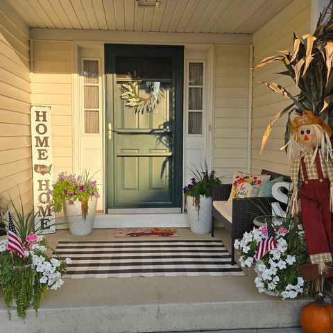 Tiny photo for 664 Magnolia Street, DeKalb, IL 60115 (MLS # 12478379)