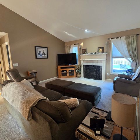 Tiny photo for 664 Magnolia Street, DeKalb, IL 60115 (MLS # 12478379)