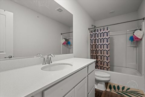 Tiny photo for 1128 Hawk Hollow Drive, Yorkville, IL 60560 (MLS # 12540397)