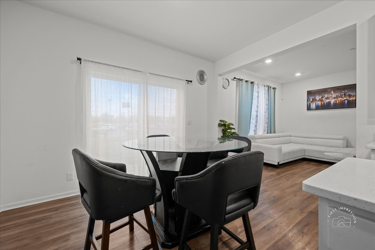 1128 Hawk Hollow Drive