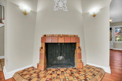 Tiny photo for 910 W SPRINGFIELD Avenue, Champaign, IL 61821 (MLS # 12503518)