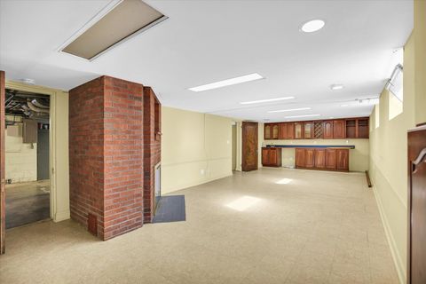 Tiny photo for 910 W SPRINGFIELD Avenue, Champaign, IL 61821 (MLS # 12503518)