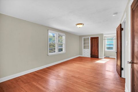 Tiny photo for 910 W SPRINGFIELD Avenue, Champaign, IL 61821 (MLS # 12503518)