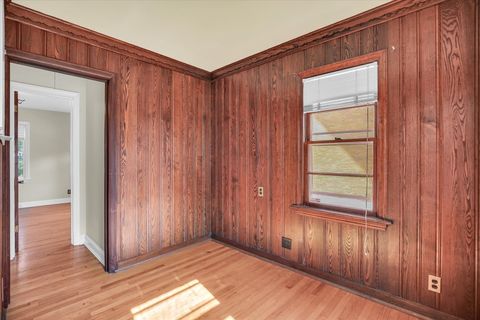 Tiny photo for 910 W SPRINGFIELD Avenue, Champaign, IL 61821 (MLS # 12503518)