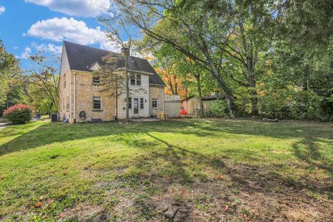 Tiny photo for 910 W SPRINGFIELD Avenue, Champaign, IL 61821 (MLS # 12503518)