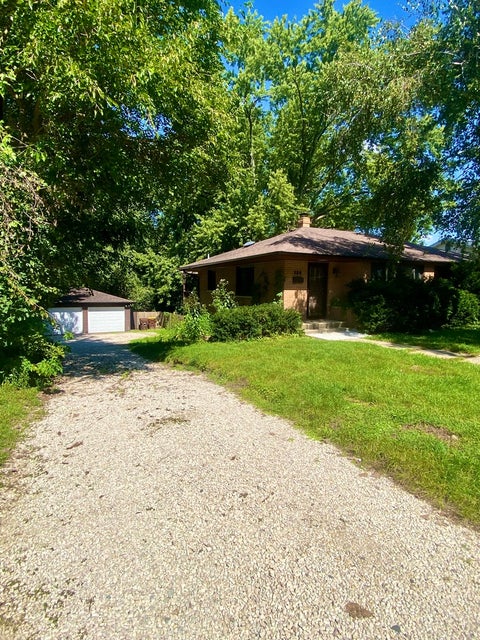 Tiny photo for 125 E Kimball Avenue, Woodstock, IL 60098 (MLS # 12760597)
