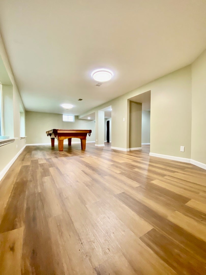 125 E Kimball Avenue