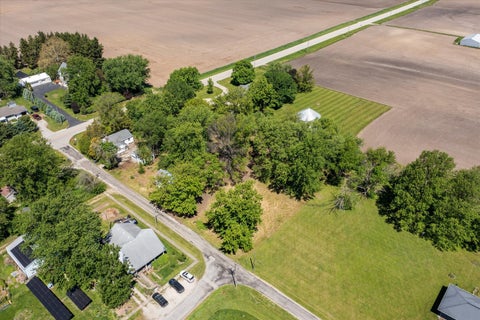 Photo of 501 N State Street, Bellflower, IL 62174 (MLS # 12743649)
