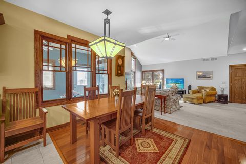 Tiny photo for 2161 Burnham Court, Algonquin, IL 60102 (MLS # 12500928)